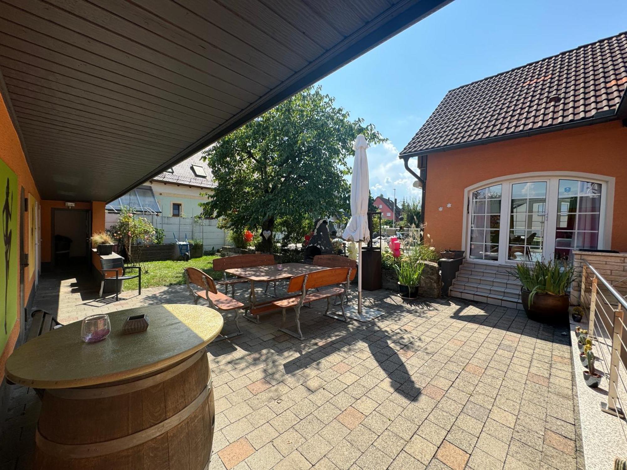 B&B’s im Aischgrund Adelsdorf Exterior foto